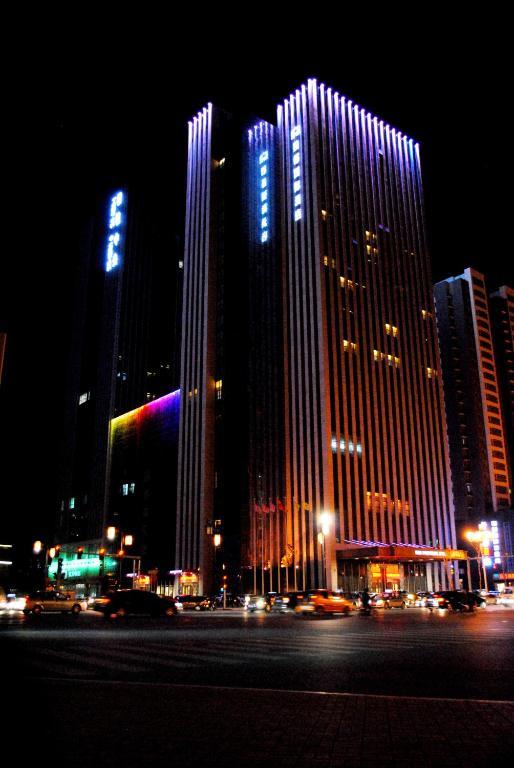 Datong Weidu International Hotel Exteriör bild
